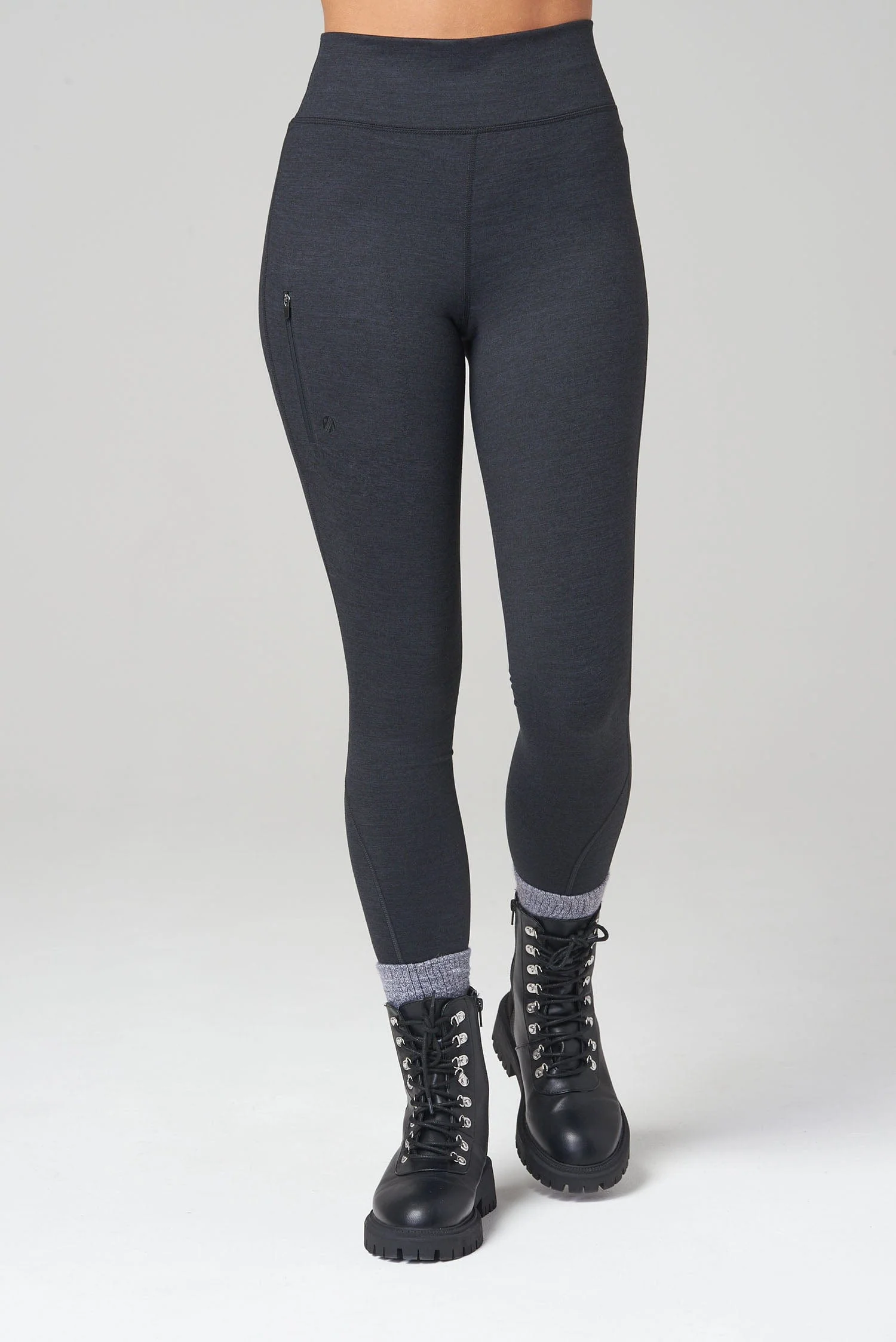 Thermal Outdoor Leggings - Black - Image 6